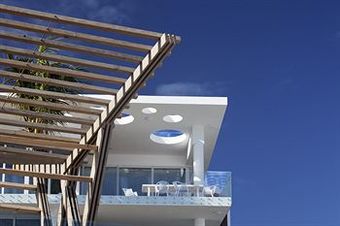 Apartamentos Ultravioleta Boutique Residences