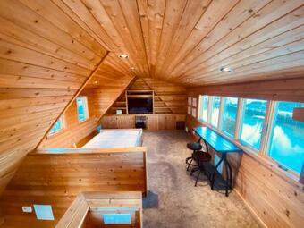 Hostal The Loft @ Massapequa