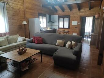 Casa Rural Entreolivos