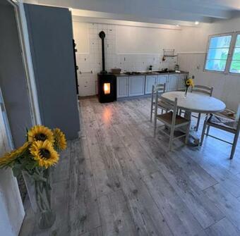 The Granary At Le Haut M�traud