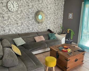 Villa Avec Piscine, Pool House Et Cuisine D'�t�. Id�al Famille.