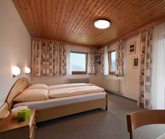 Bed & Breakfast Pension Alpenhof