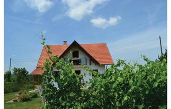 Holiday Home /1 Hrsz.-k�r�shegy