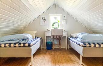 Beautiful Home In Herr�ng With Wifi And 4 Bedrooms