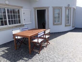 Hostal De Frente Para O Mar