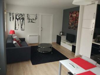 Apartamento Bonito Loft En Ermua. C�modo Y Funcional.