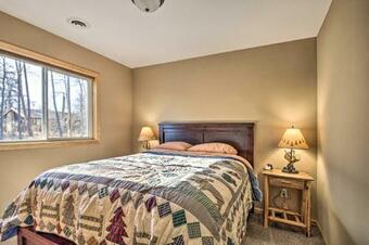 Breezy Point Cabin With Fire Pit - Walk To Lake