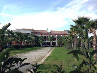 Prince Franklyn Hotel