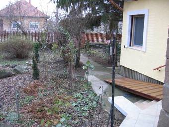 Hostal Alpesi Vend�gh�z