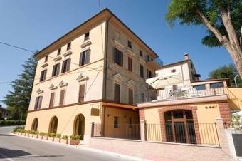 Apartamento Raffaello Residence