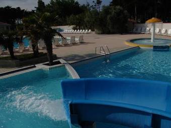 Logis Hotel Les Grenettes