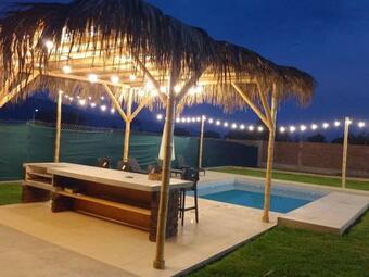 Hermosa Casa De Campo Con Piscina En Azpitia