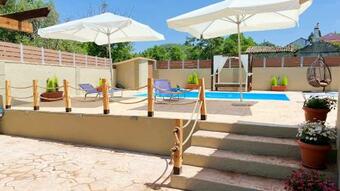 Villa Olivia By Corfuescapes