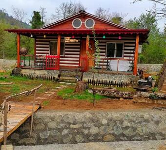 Huzur Ah?ap Ev (da? Evi)