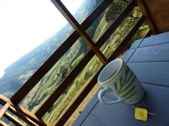 Caba�a Encantadora En Jerusalen