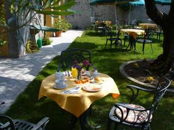 Hotel Tiziana Garn�