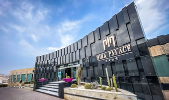 Hotel Dwo Mira Palace