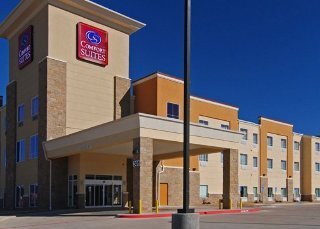 Hotel Comfort Suites Palestine