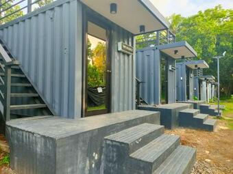 Kaliraya Surf Kamp By Eco Hotel Laguna