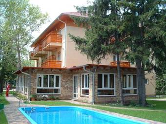 Hostal Villa Dorottya