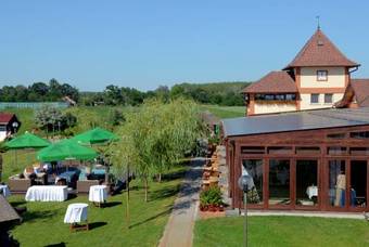 Posada Nadas Pihenopark Es Fogado