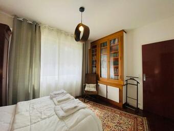 Chaumi�re / Spacieuse Et Familiale / Parc Et Jeux