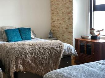 Deluxe 2 Bed Apartment Near Lanark In Scotland