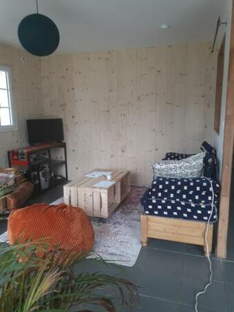 Maison Neuve Et Tranquille