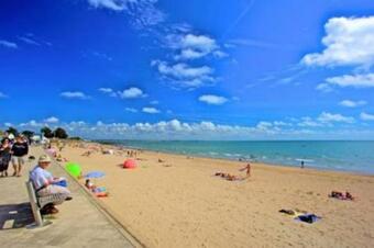 Bed & Breakfast Maison De Caract�re