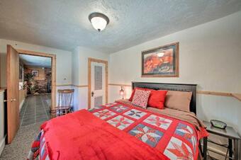 Scenic Kootenai Forest Home With Outdoor Living Area