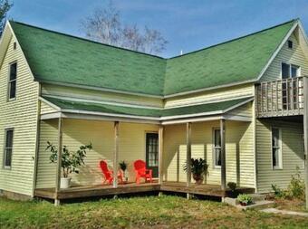 Schooner House Walk To Dining And Grand Traverse Bay