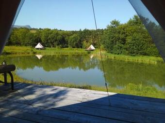 Hotelul De Bumbac-crapul Furios