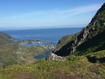 Rorbu Cabin At Tind