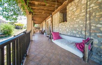 Nice Home In Les Coves De Vinrom� With Outdoor Swimming Pool, Private Swimming Pool And 9 Bedrooms