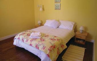 Holiday Home Meadow Cottage