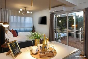 Bed & Breakfast ????? ???? - Moria Gold