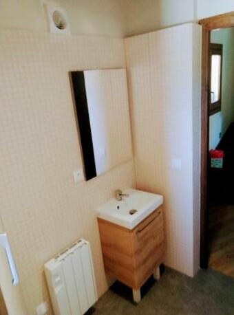 Casa En Angoustrine Con Jardin Y Vistas