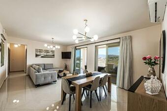 Villa Marielia - With 60m2 Private Pool