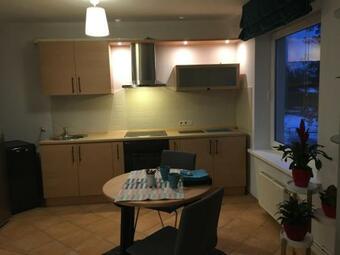 Apartamento Dz?voklis Ik??il? Ar Pelbaseina Apmekl?jumu No R?ta