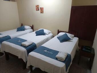 Suite Plaza Hostal