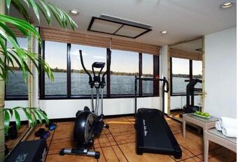 Hotel Movenpick Royal Lily