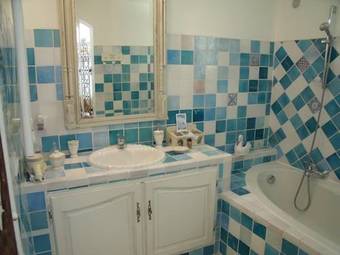 Bed & Breakfast Le Pigeonnier Le Pigeonnier Domaine De La Provencane