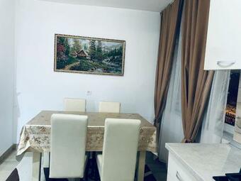 Apartamento Garsoniera C�mpeni