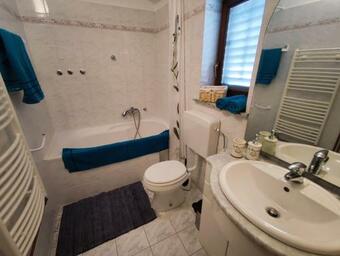 Sweet Apartment With Private Pool Lori Ankaran