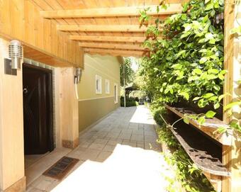 Cheerful 9-bedroom Villa With Pool