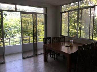 Hermosa Casa Con Piscina En Chanchamayo-san Ram�n