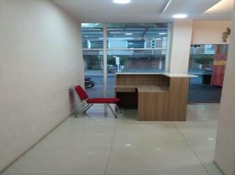 Collection O 91373 M Hotel