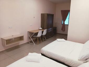 Hostal Chakkai Village Living Guest House