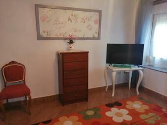 El Caserio De Esther