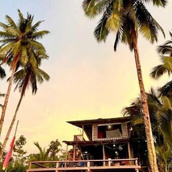 Bed & Breakfast Vive Nuqui